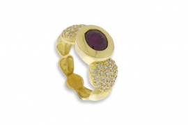 Sortija OA con Pavé y Rubí Talla Oval